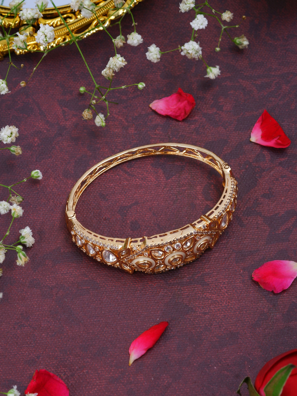 Regal moissanite bracelet