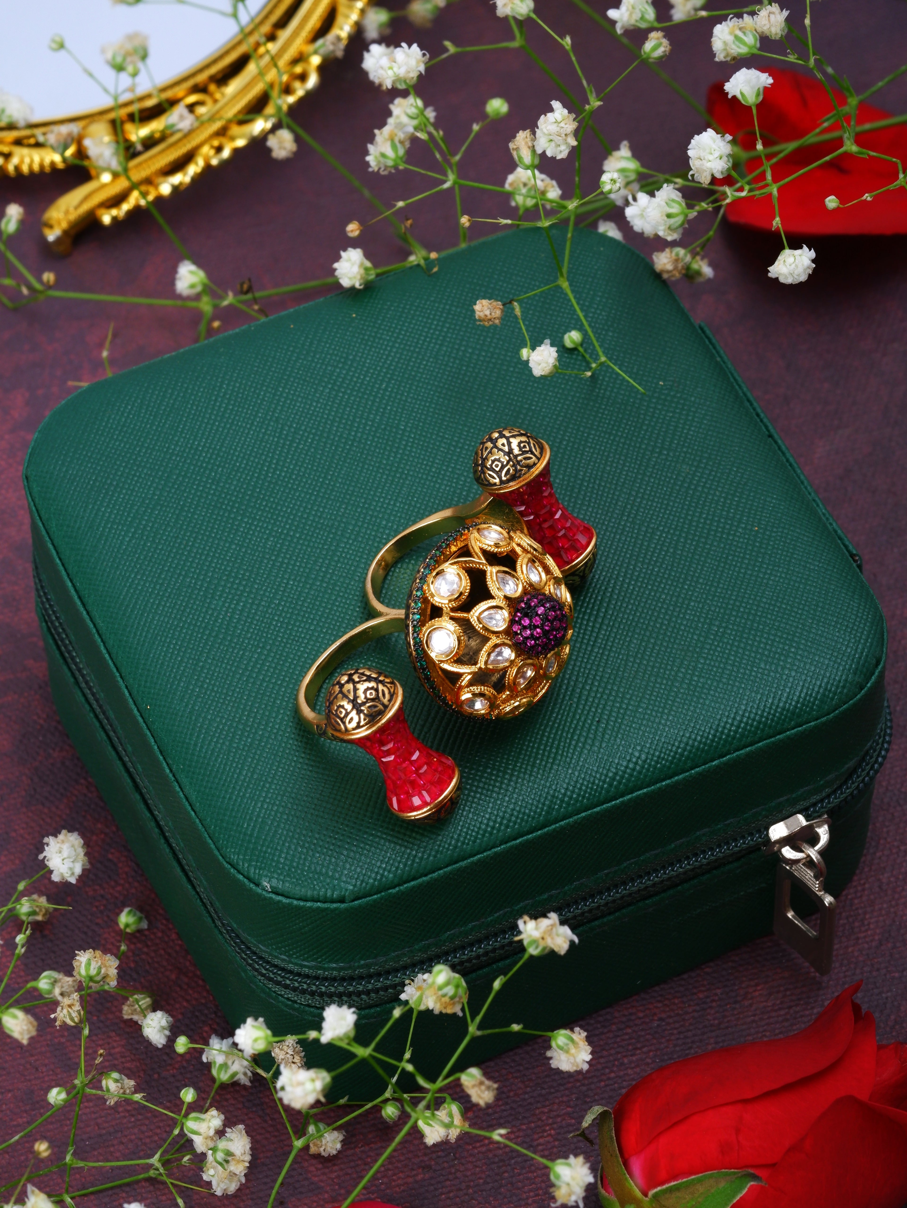 Royal kundan double finger ring
